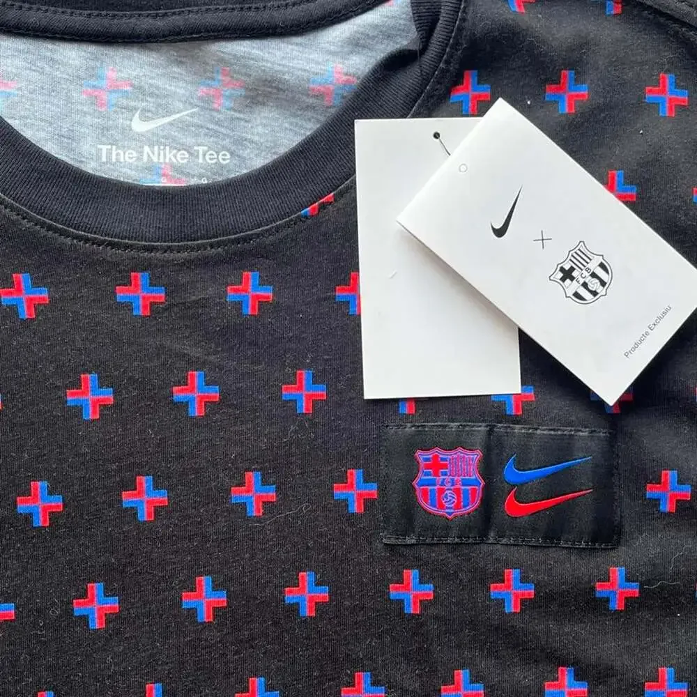 NWT Nike x FC Barcelona Mens Large Black T-shirt Soccer Athletic Barca Football